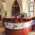 Hotel Schloss 3*
