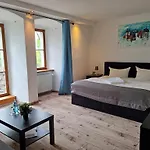 Hotel Schloss 3*