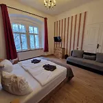Hotel Schloss 3*