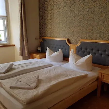 Otel Schloss Wurzen