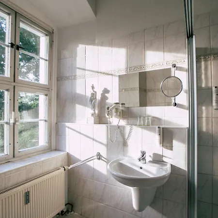 Hotel Schloss 3*